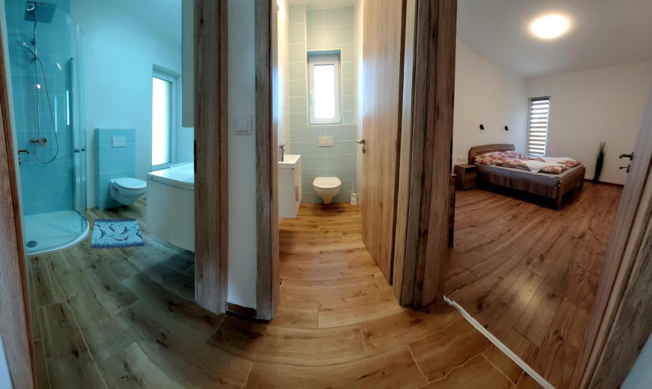 Zea Apartmanhaz Appartement Balatonfenyves Buitenkant foto