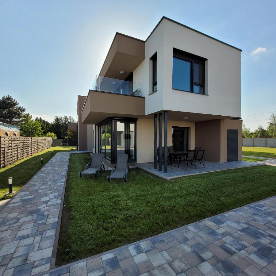 Zea Apartmanhaz Appartement Balatonfenyves Buitenkant foto
