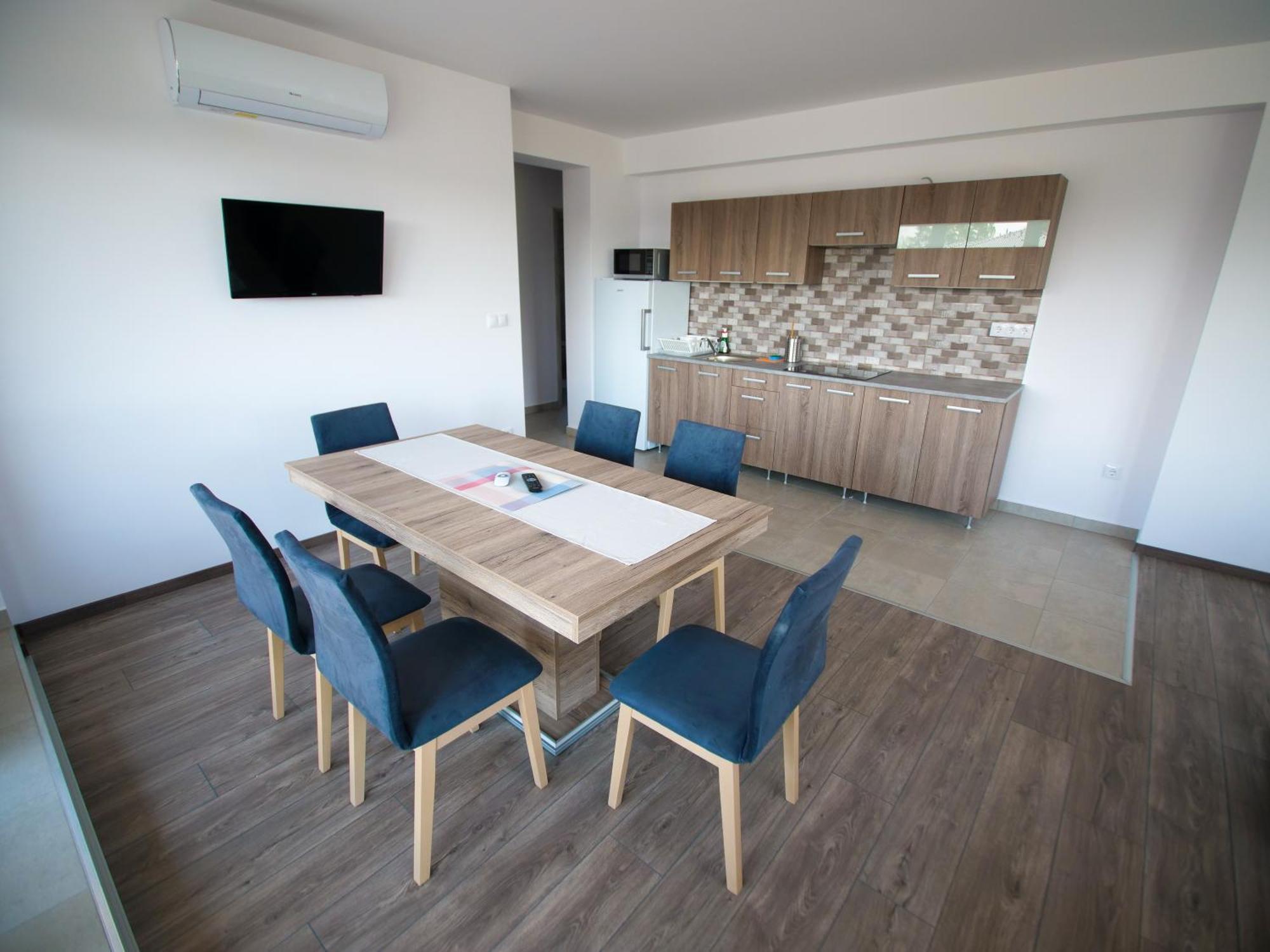 Zea Apartmanhaz Appartement Balatonfenyves Buitenkant foto