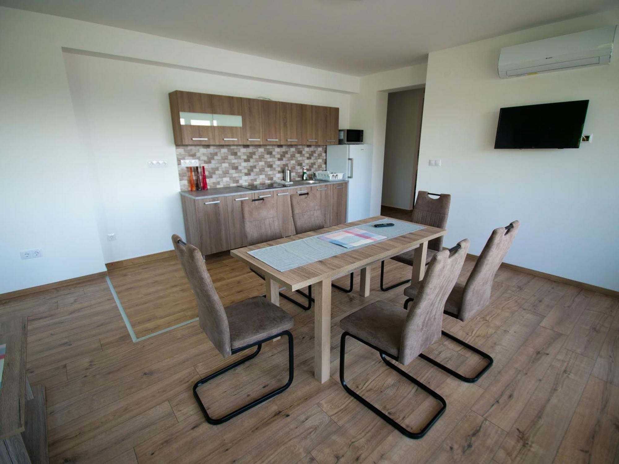 Zea Apartmanhaz Appartement Balatonfenyves Buitenkant foto