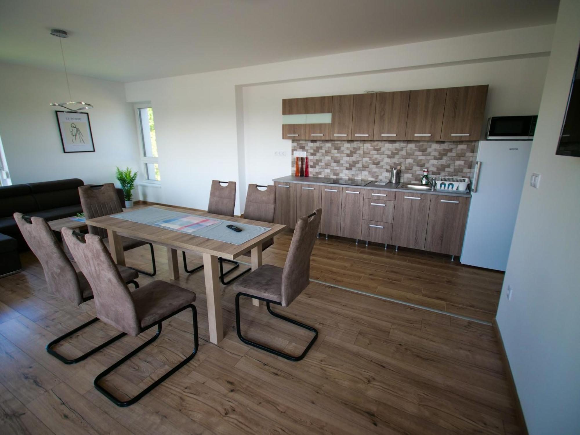 Zea Apartmanhaz Appartement Balatonfenyves Buitenkant foto