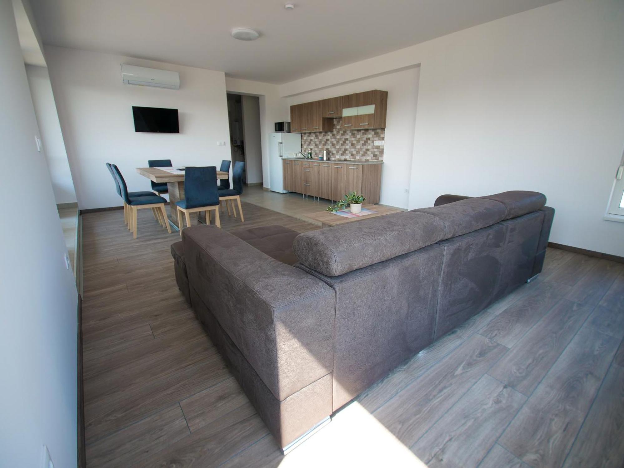 Zea Apartmanhaz Appartement Balatonfenyves Buitenkant foto