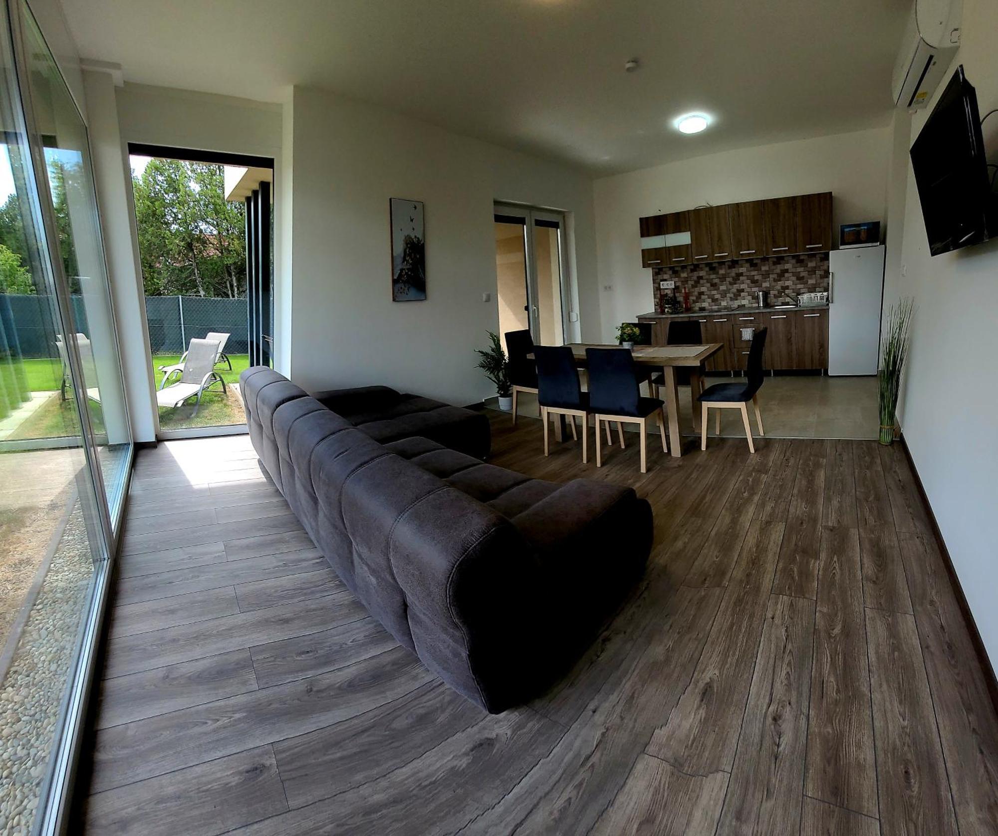 Zea Apartmanhaz Appartement Balatonfenyves Buitenkant foto